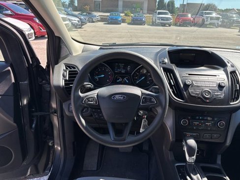 Used 2018 Ford Escape SE image 23