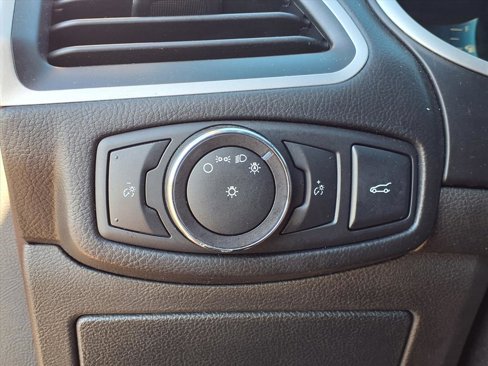 Used 2018 Ford Edge SEL w/ Equipment Group 201A image 28