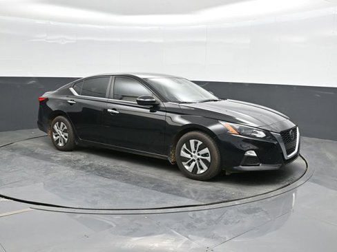 Used 2022 Nissan Altima 2.5 S image 5