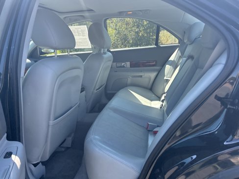 Used 2006 Lincoln LS image 5