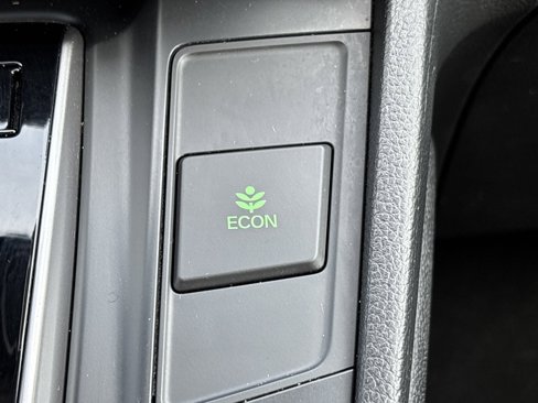 Certified 2017 Honda CR-V Touring image 12