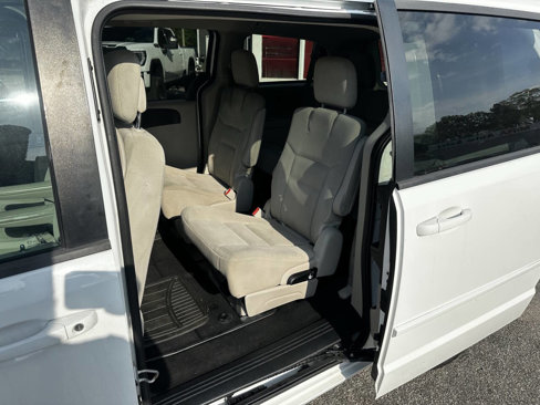Used 2014 Dodge Grand Caravan SE w/ Quick Order Package 29E SE image 13