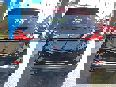 Used 2018 Chevrolet Equinox LT image 5