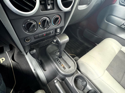 Used 2010 Jeep Wrangler Unlimited Sahara w/ Mopar Chrome Edition Group image 21