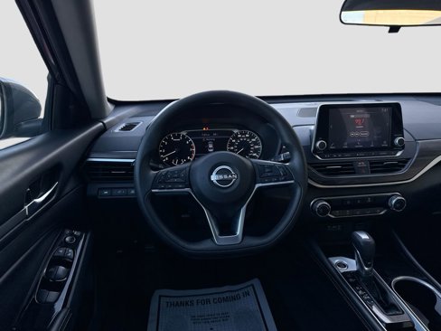 Used 2023 Nissan Altima 2.5 SV image 20