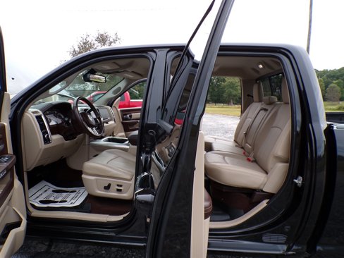 Used 2018 RAM 2500 Laramie w/ Off Road Package image 22