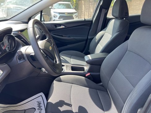 Used 2016 Chevrolet Cruze LT image 8