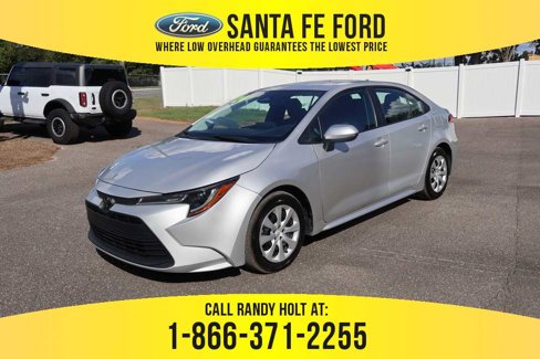 Used 2024 Toyota Corolla LE image 1