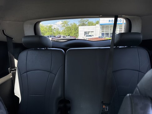 Used 2019 Buick Enclave Essence image 31