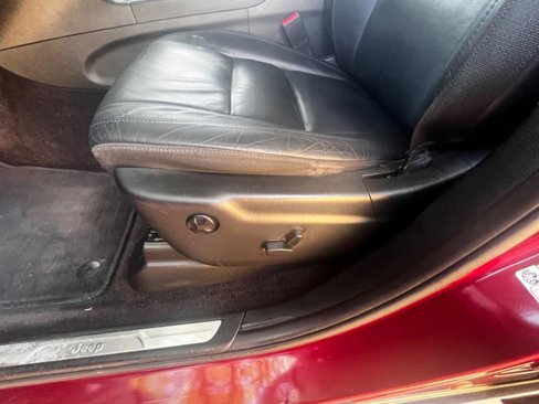 Used 2018 Jeep Grand Cherokee Limited image 13