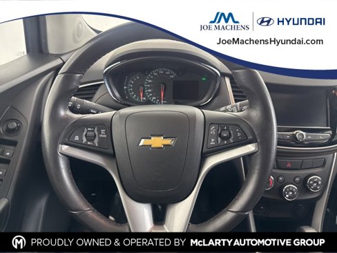 Used 2021 Chevrolet Trax LT w/ Premium Seat Package image 23