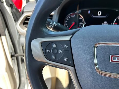 Used 2022 GMC Acadia Denali w/ Trailering Package image 19