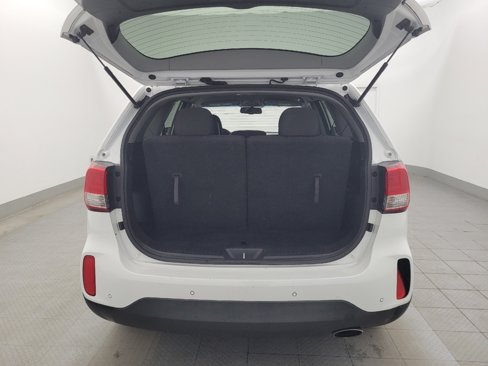 Used 2015 Kia Sorento LX image 29