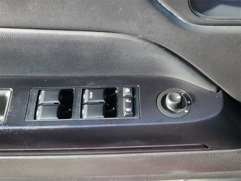 Used 2015 Jeep Patriot Latitude image 12
