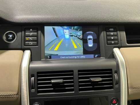Used 2017 Land Rover Discovery Sport HSE image 21