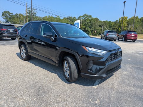 Used 2023 Toyota RAV4 XLE image 7