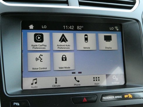 Used 2017 Ford Explorer XLT w/ Equipment Group 202A image 18