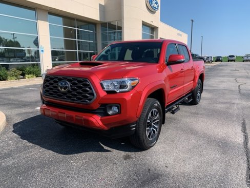 Used 2023 Toyota Tacoma 4x4 Double Cab image 1