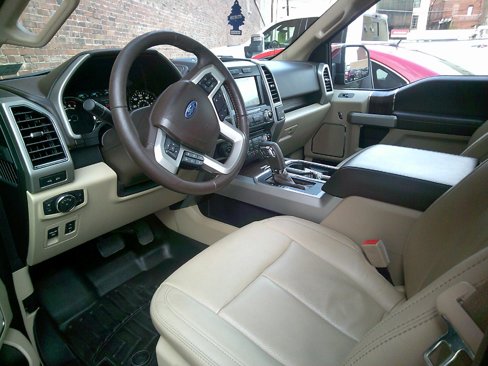Used 2018 Ford F150 Lariat w/ Equipment Group 502A Luxury image 7