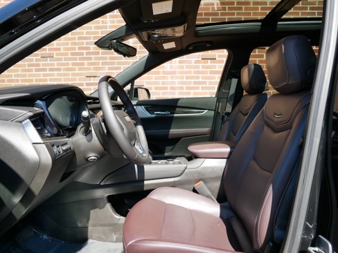 Certified 2024 Cadillac XT6 Premium Luxury w/ Technology Package image 6