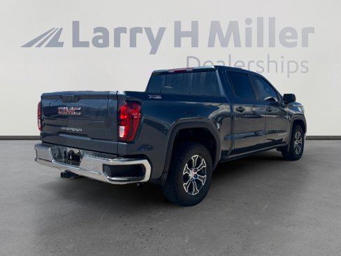 Used 2021 GMC Sierra 1500 4x4 Crew Cab w/ Sierra Value Package image 5