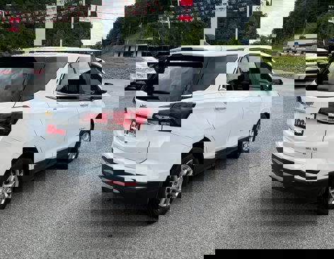 Used 2022 Chevrolet Equinox LT image 7