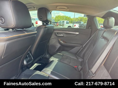 Used 2015 Chevrolet Impala LT w/ Convenience Package image 55