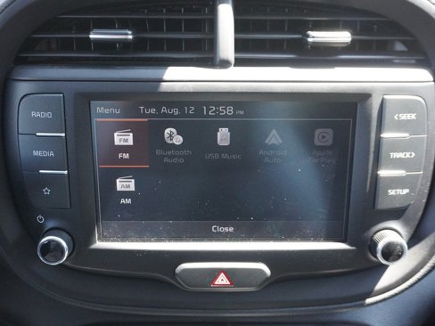 Used 2023 Kia Soul LX w/ LX Technology Package image 45