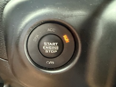 Certified 2021 Jeep Wrangler Unlimited Sahara image 29