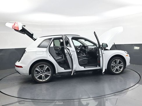 Used 2019 Audi Q5 2.0T Premium Plus w/ Premium Plus Package image 31