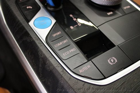 Used 2023 BMW i4 eDrive40 w/ Premium Package image 32