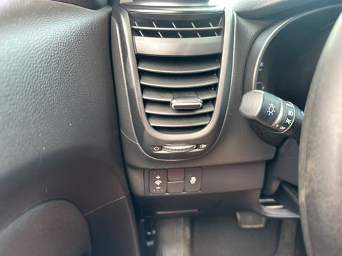 Used 2019 Kia Soul image 24
