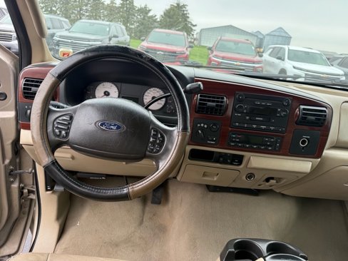 Used 2005 Ford F250 Lariat image 12