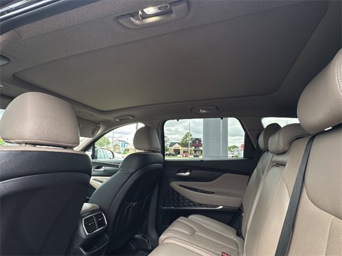 Used 2019 Hyundai Santa Fe FWD image 12