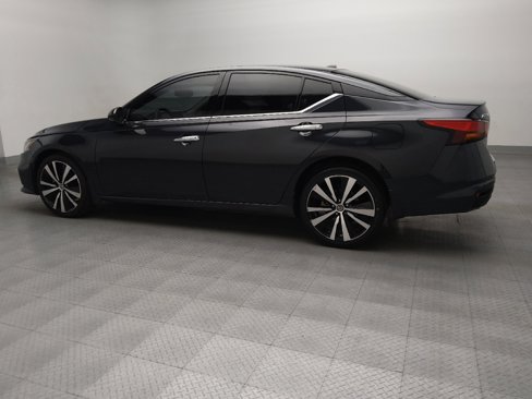 Used 2021 Nissan Altima 2.5 Platinum image 3