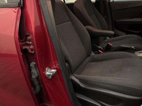Used 2015 Chevrolet Trax LS image 17
