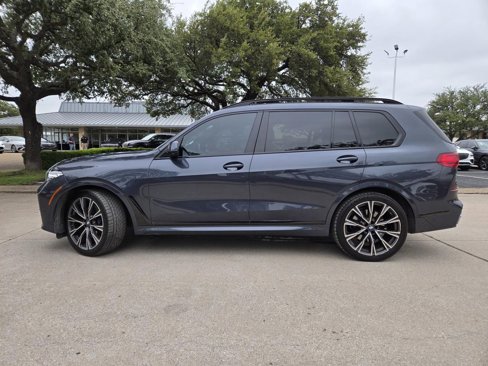 Used 2019 BMW X7 xDrive50i w/ Dynamic Handling Package image 2
