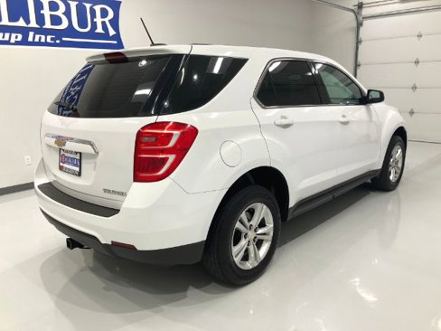 Used 2016 Chevrolet Equinox LS image 14