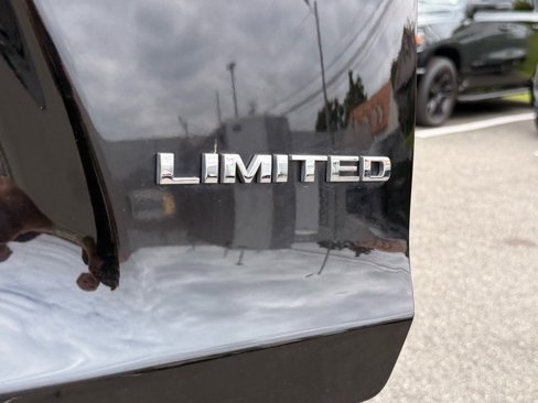 Used 2022 Jeep Cherokee Limited image 25