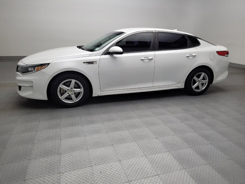Used 2018 Kia Optima LX image 2
