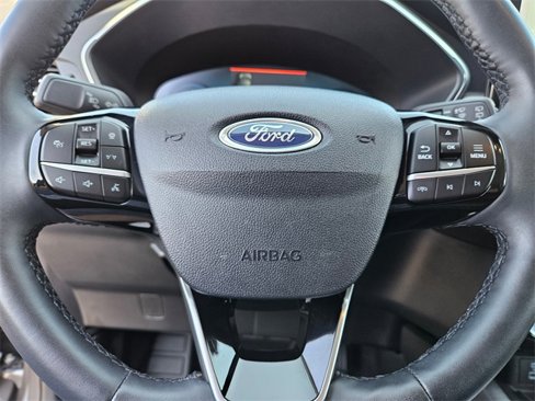 Used 2023 Ford Escape Platinum image 22