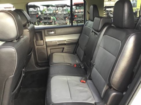 Used 2015 Ford Flex SEL image 16