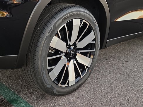 New 2025 Mitsubishi Outlander SE image 5