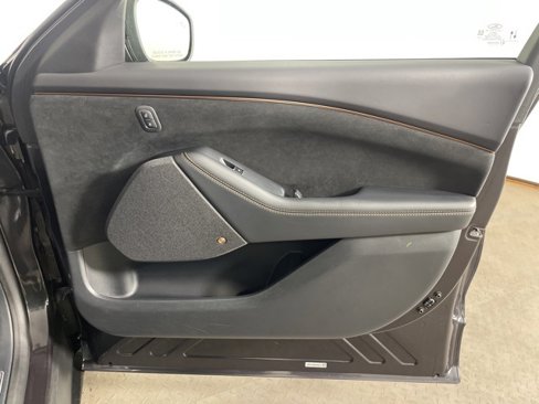 Used 2022 Ford Mustang Mach-E GT image 11