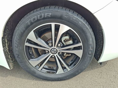 Used 2022 Nissan Sentra SV image 8