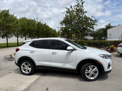 Used 2020 Buick Encore GX Preferred w/ Cold Weather Comfort Package image 4