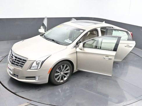 Used 2013 Cadillac XTS Luxury image 41