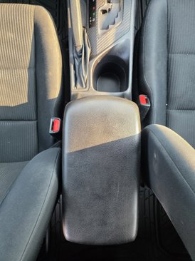 Used 2015 Toyota RAV4 LE image 17