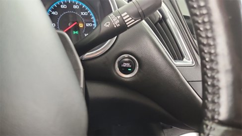 Used 2020 Chevrolet Malibu LT w/ Leather Package image 19