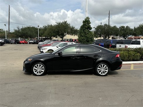 Used 2015 Lexus IS 250 image 4